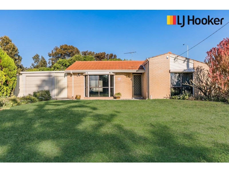 40 Kenton Way, Rockingham WA 6168