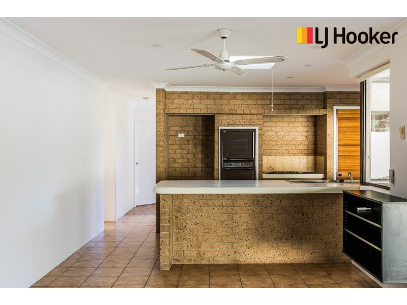 40 Kenton Way, Rockingham WA 6168