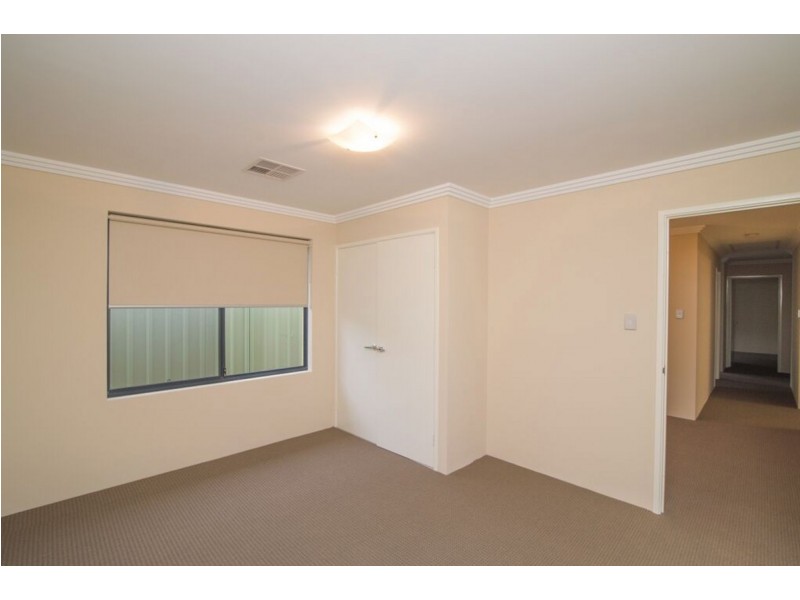 15 Foothills Retreat, Baldivis WA 6171
