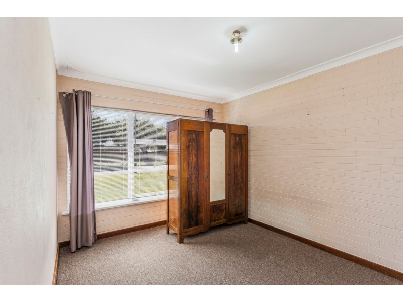 18 Liverpool Street, Shoalwater WA 6169