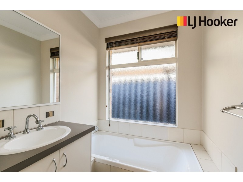 4 Crinia Drive, Baldivis WA 6171