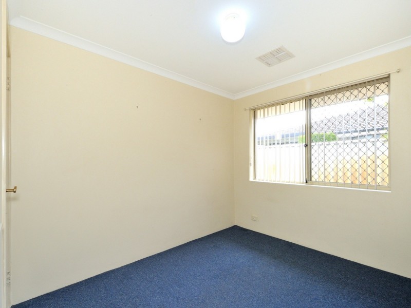 26 Jaywick Close, Safety Bay WA 6169