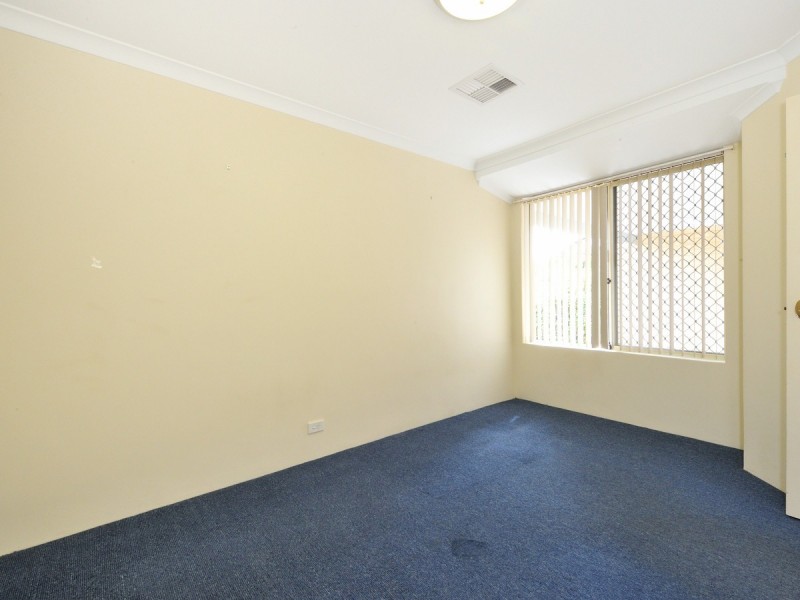 26 Jaywick Close, Safety Bay WA 6169