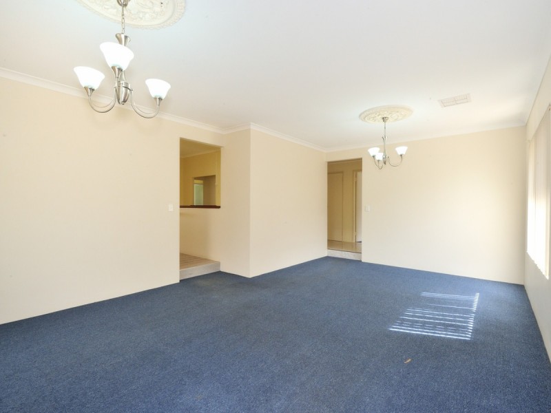 26 Jaywick Close, Safety Bay WA 6169