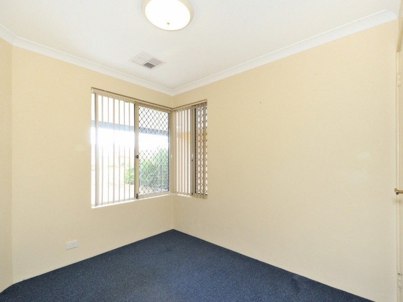 26 Jaywick Close, Safety Bay WA 6169
