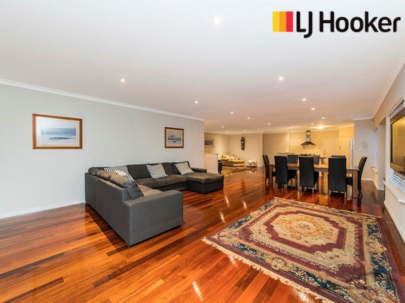 7 Virginia Turn, Madora Bay WA 6210