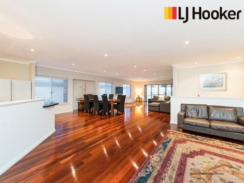 7 Virginia Turn, Madora Bay WA 6210