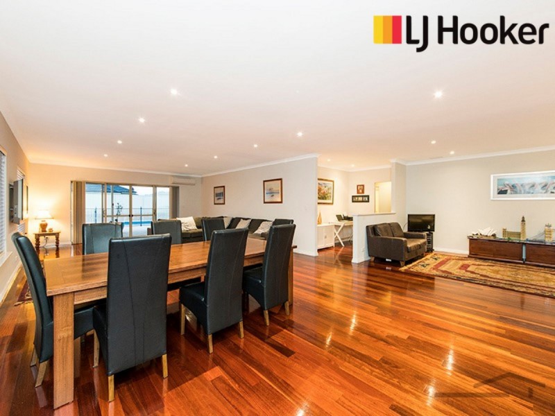 7 Virginia Turn, Madora Bay WA 6210