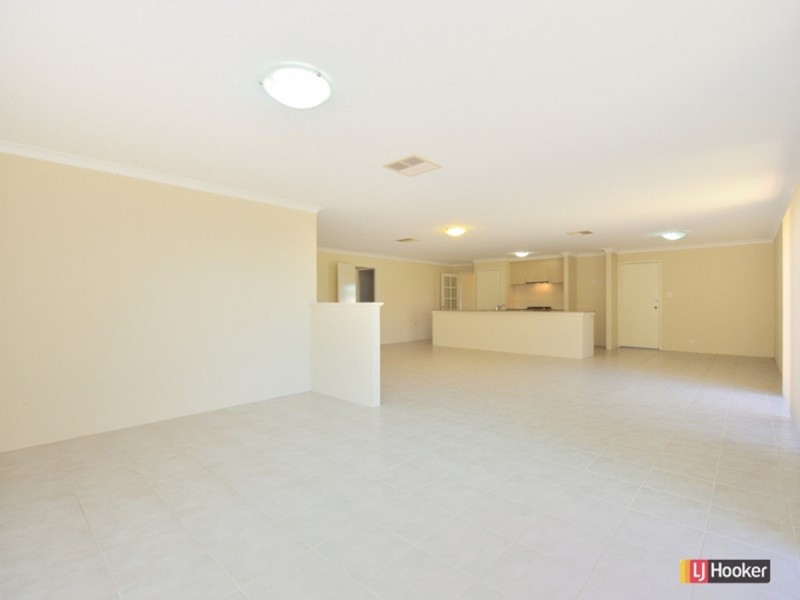 52 Grove Street, Shoalwater WA 6169