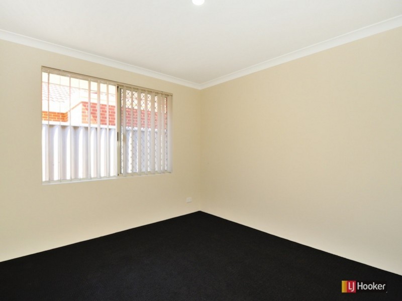 52 Grove Street, Shoalwater WA 6169