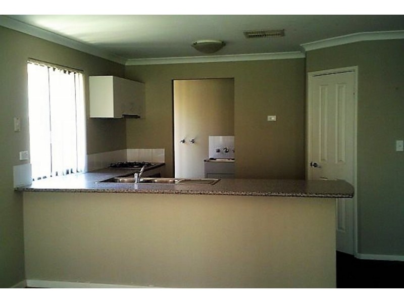 15 Kumarina Drive, Secret Harbour WA 6173