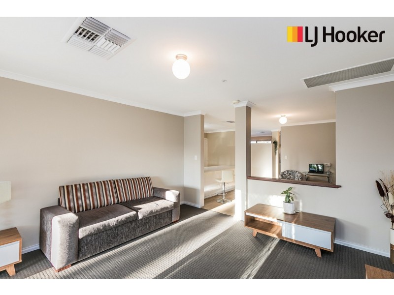 4 Tana Court, Waikiki WA 6169