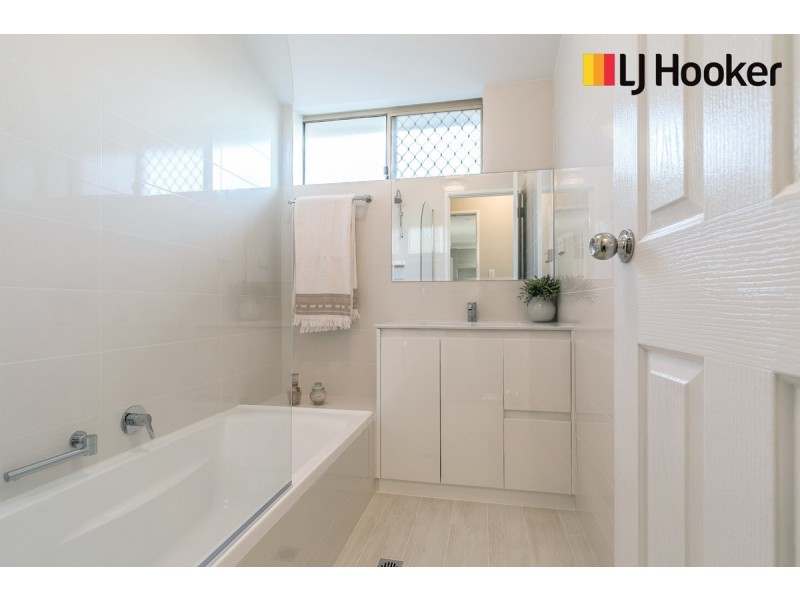 4 Tana Court, Waikiki WA 6169