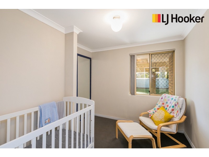 4 Tana Court, Waikiki WA 6169