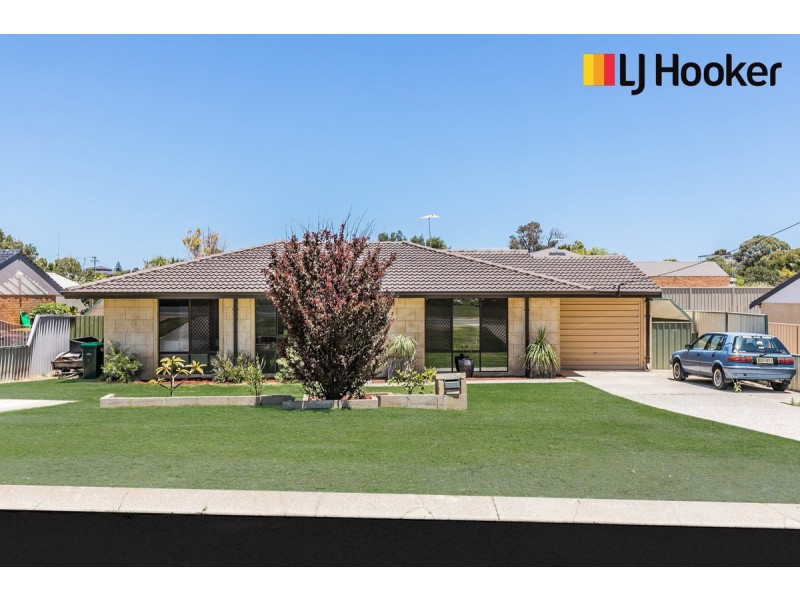 11 Currie Street, Waikiki WA 6169