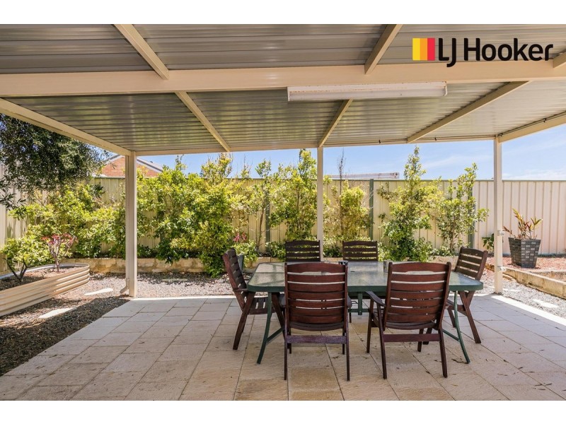 11 Currie Street, Waikiki WA 6169