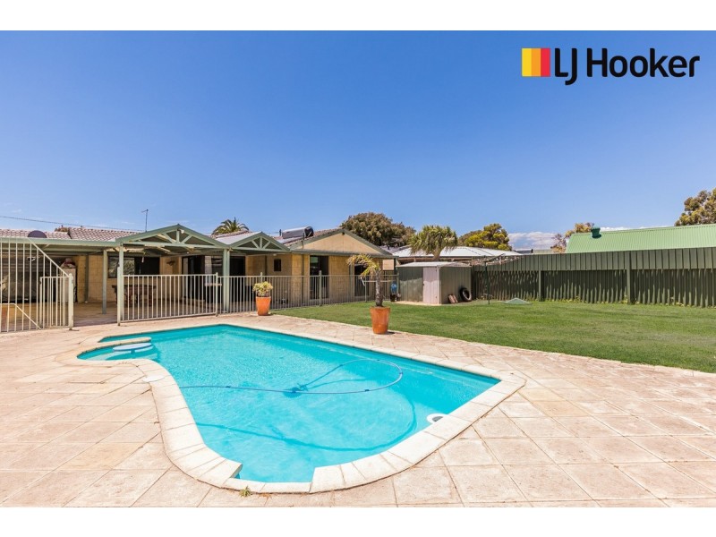11 Currie Street, Waikiki WA 6169