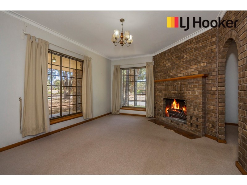 25 Stakehill Road, Karnup WA 6176