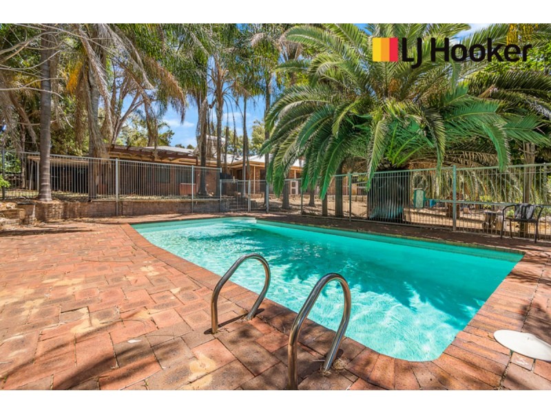 25 Stakehill Road, Karnup WA 6176