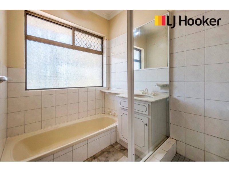 25 Stakehill Road, Karnup WA 6176