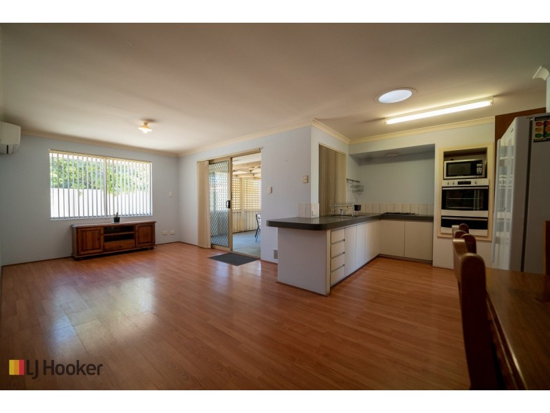 14 Bayonne Gardens, Port Kennedy WA 6172