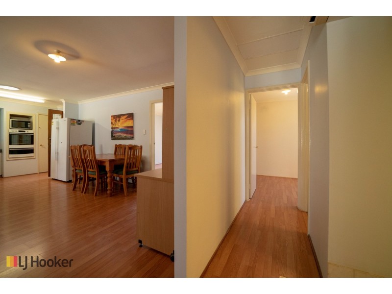 14 Bayonne Gardens, Port Kennedy WA 6172