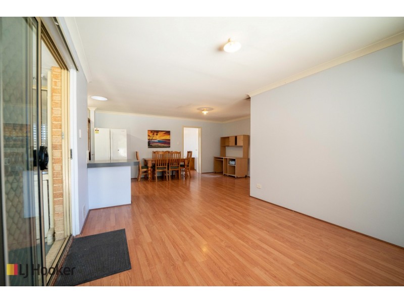 14 Bayonne Gardens, Port Kennedy WA 6172