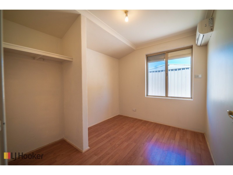 14 Bayonne Gardens, Port Kennedy WA 6172