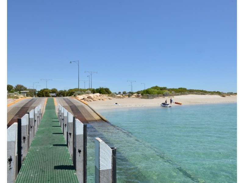 35 Mayflower Close, Port Kennedy WA 6172