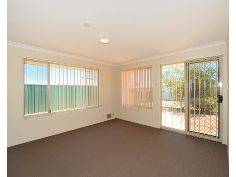 35 Mayflower Close, Port Kennedy WA 6172