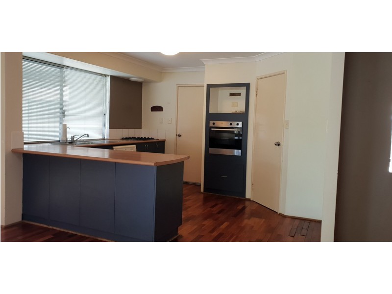 6 Montoro Drive, Port Kennedy WA 6172