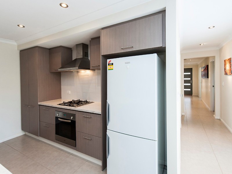 5/2 Pemberton Boulevard, Baldivis WA 6171