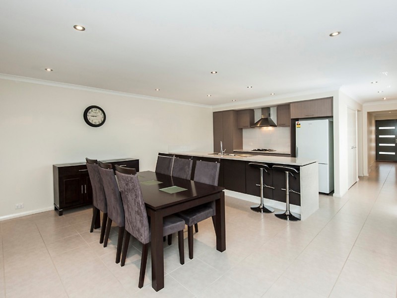 5/2 Pemberton Boulevard, Baldivis WA 6171