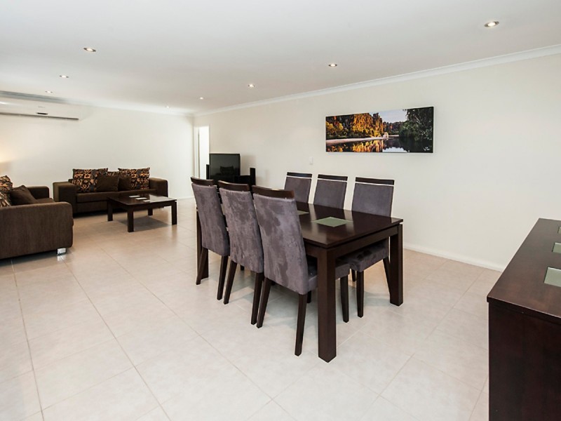 5/2 Pemberton Boulevard, Baldivis WA 6171