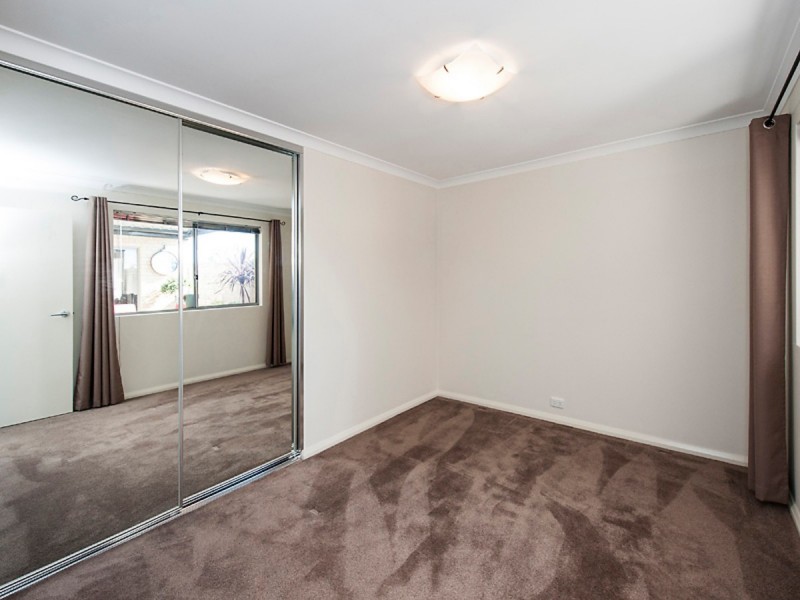 5/2 Pemberton Boulevard, Baldivis WA 6171