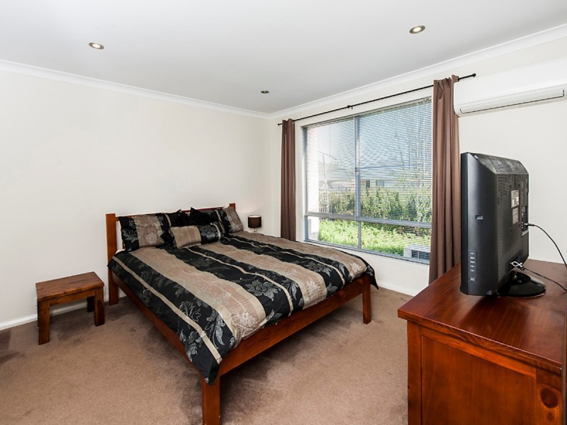 5/2 Pemberton Boulevard, Baldivis WA 6171