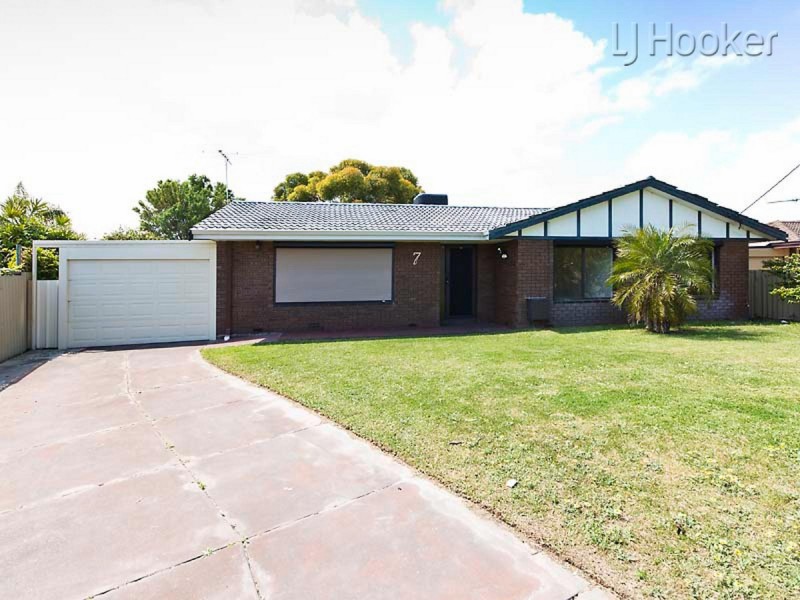 7 Rydal Court, Cooloongup WA 6168