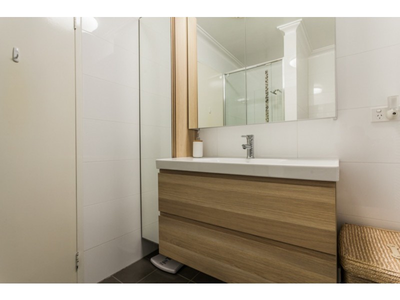 65 Kingsbridge Road, Warnbro WA 6169