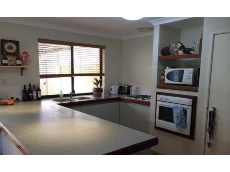 14 Mary Blair Way, Warnbro WA 6169