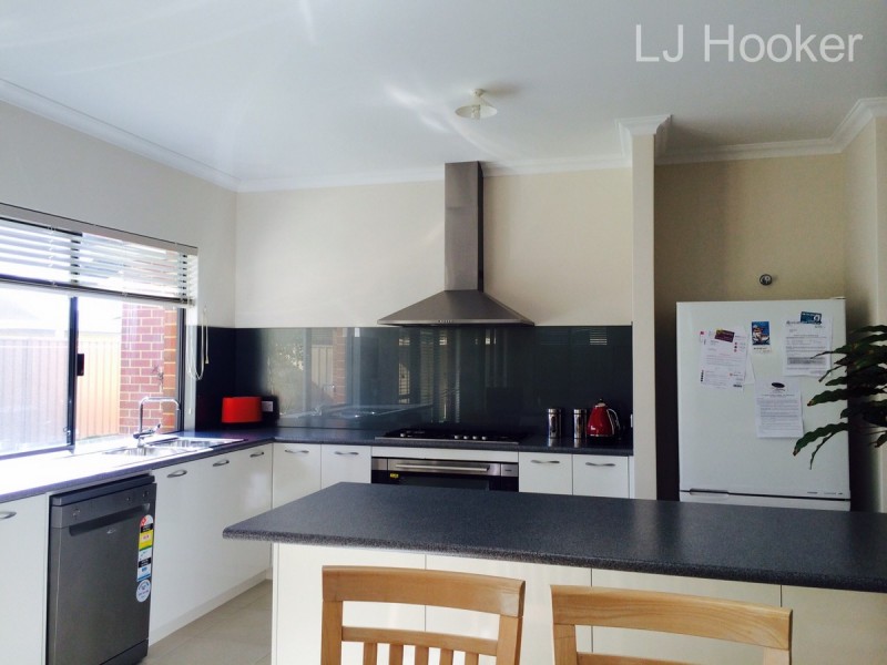 15 Woodhill Road, Baldivis WA 6171