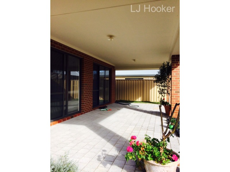 15 Woodhill Road, Baldivis WA 6171