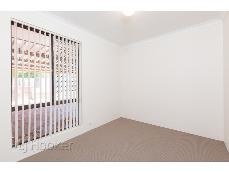 24 Carnegie Loop, Cooloongup WA 6168