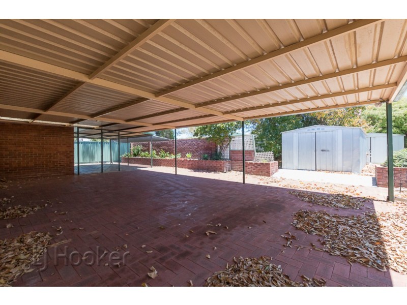 24 Carnegie Loop, Cooloongup WA 6168