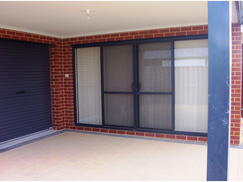 24 Epsilon Drive, Rockingham WA 6168