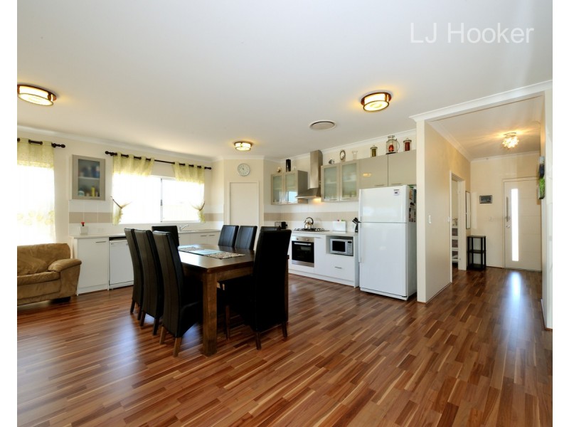 17 Jutland Avenue, Baldivis WA 6171