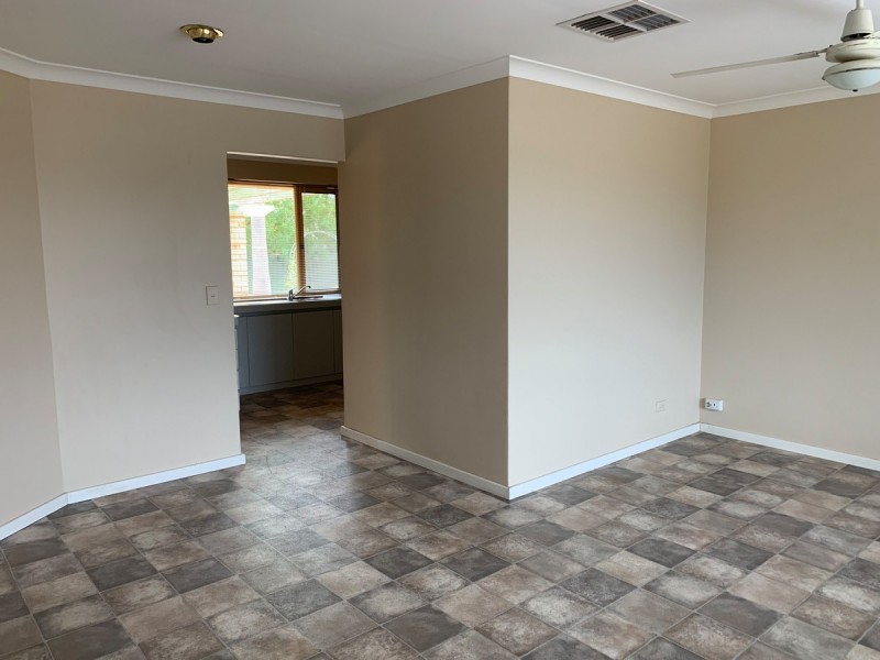 7 Rakoa Place, Cooloongup WA 6168