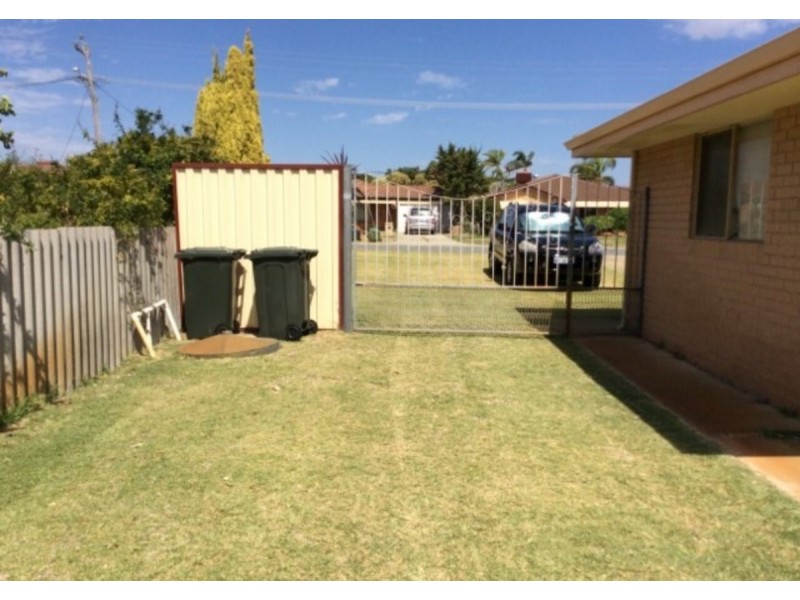 7 Jubilee Drive, Waikiki WA 6169