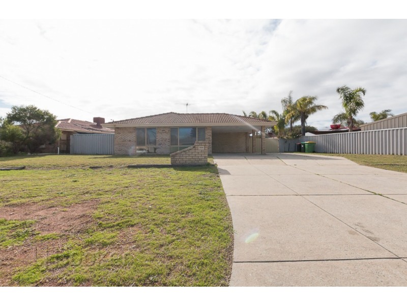 9 Fortescue Road, Cooloongup WA 6168