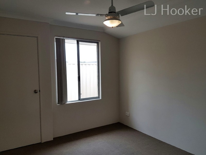 16 Jims Crescent, Secret Harbour WA 6173