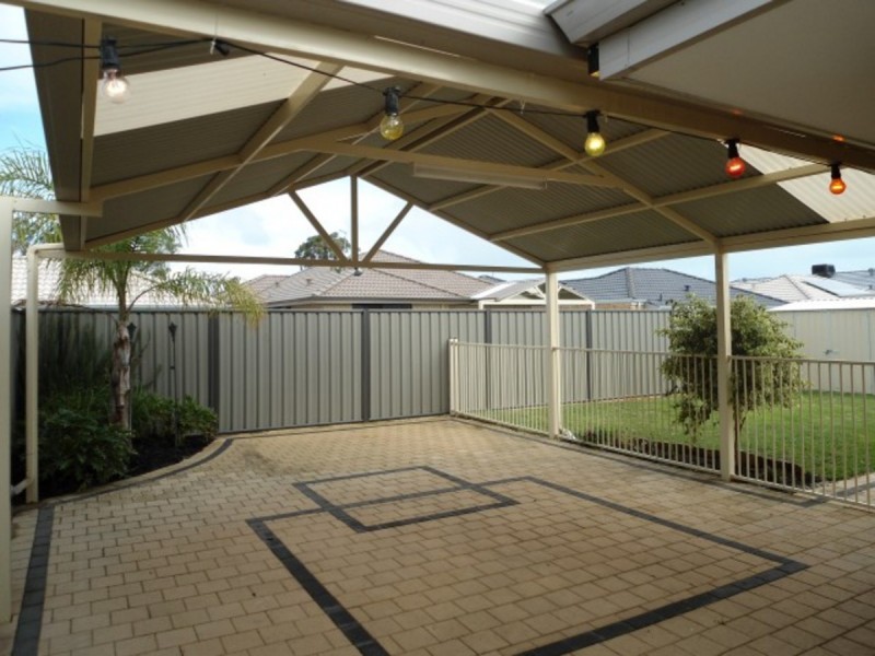 6 Renmark Road, Baldivis WA 6171
